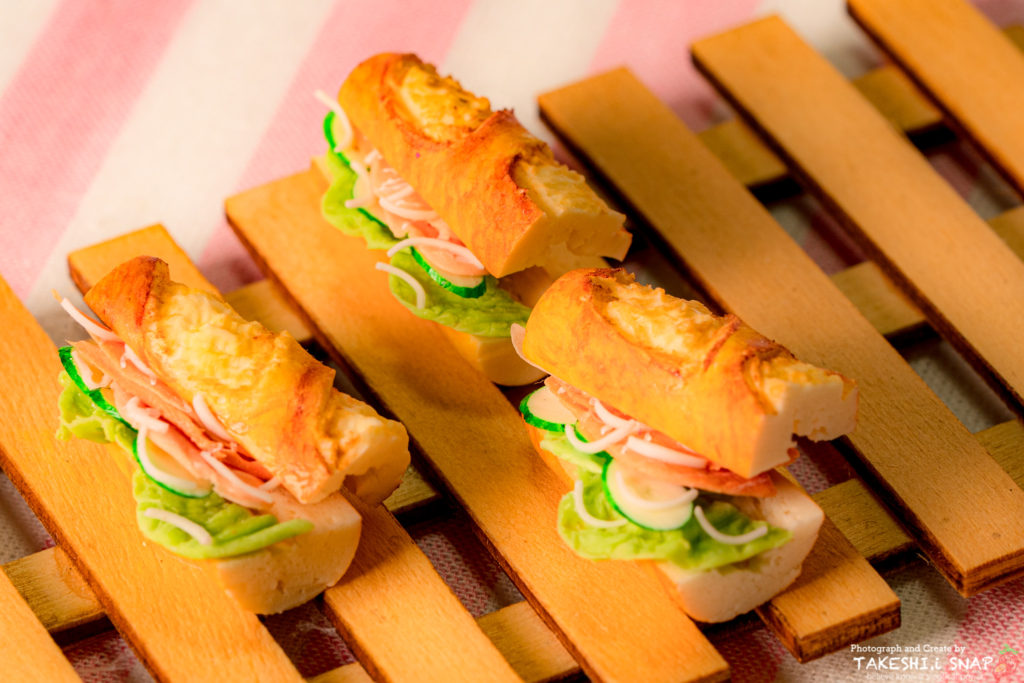 スモークサーモンサンド-樹脂粘土スィーツデコ-みかんくらふと